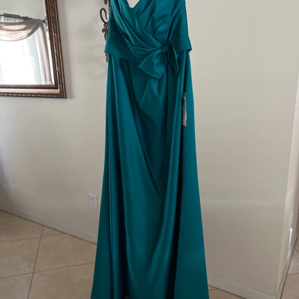Eden Bunny-Teal 4.25
